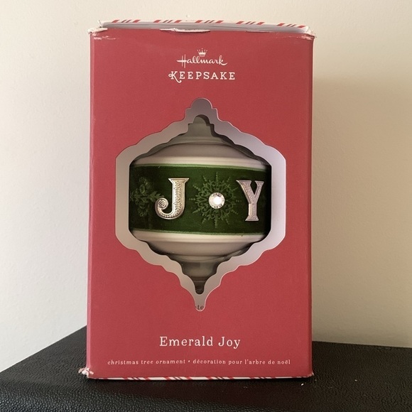 HALLMARK KEEPSAKE Emerald Joy Ornament Christmas holidays new - Picture 7 of 7
